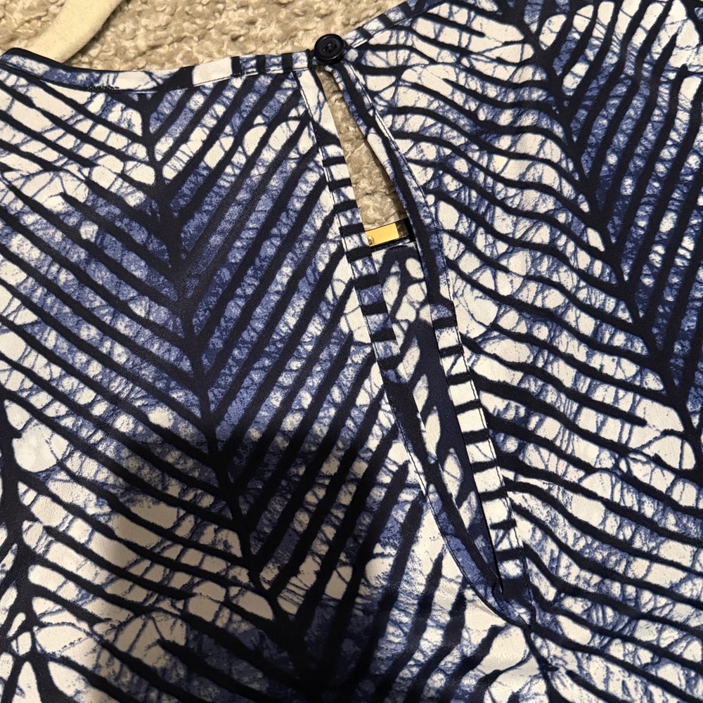 Michael Kors Navy and White Patterned Tank - Picture 3 of 3